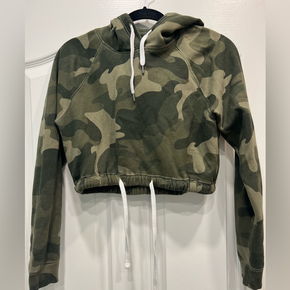 Hollister Crop Hoodie